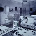 Foresteria Puccini Casa Per Ferie-holiday فندق مبيت وإفطار 4*