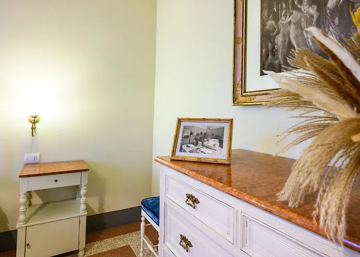 Foresteria Puccini Casa Per Ferie-holiday B&B 소레델라고푸치니