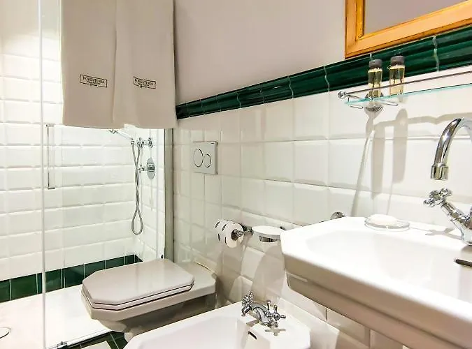 Foresteria Puccini Casa Per Ferie-holiday 소레델라고푸치니